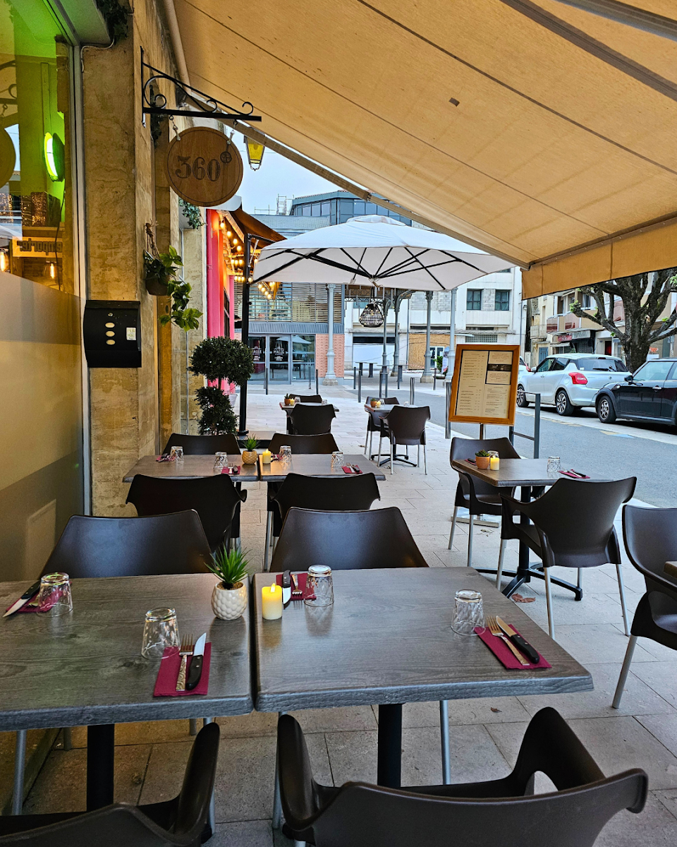 360 Degrés - Restaurant Pizzeria À Bergerac
